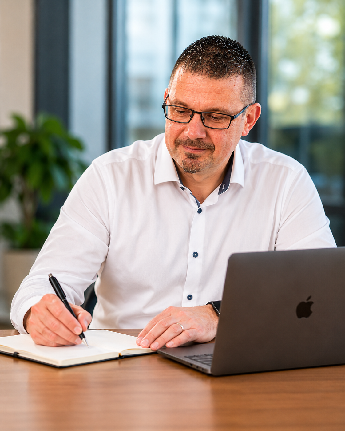 Volker Bloch — ERP CRM Beratung Mittelstand